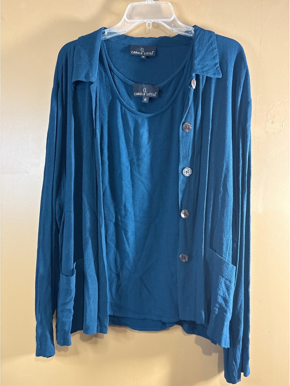 HC1174 Carole Little Women's Blue Cardigan and Tank Top Set Size 14/16